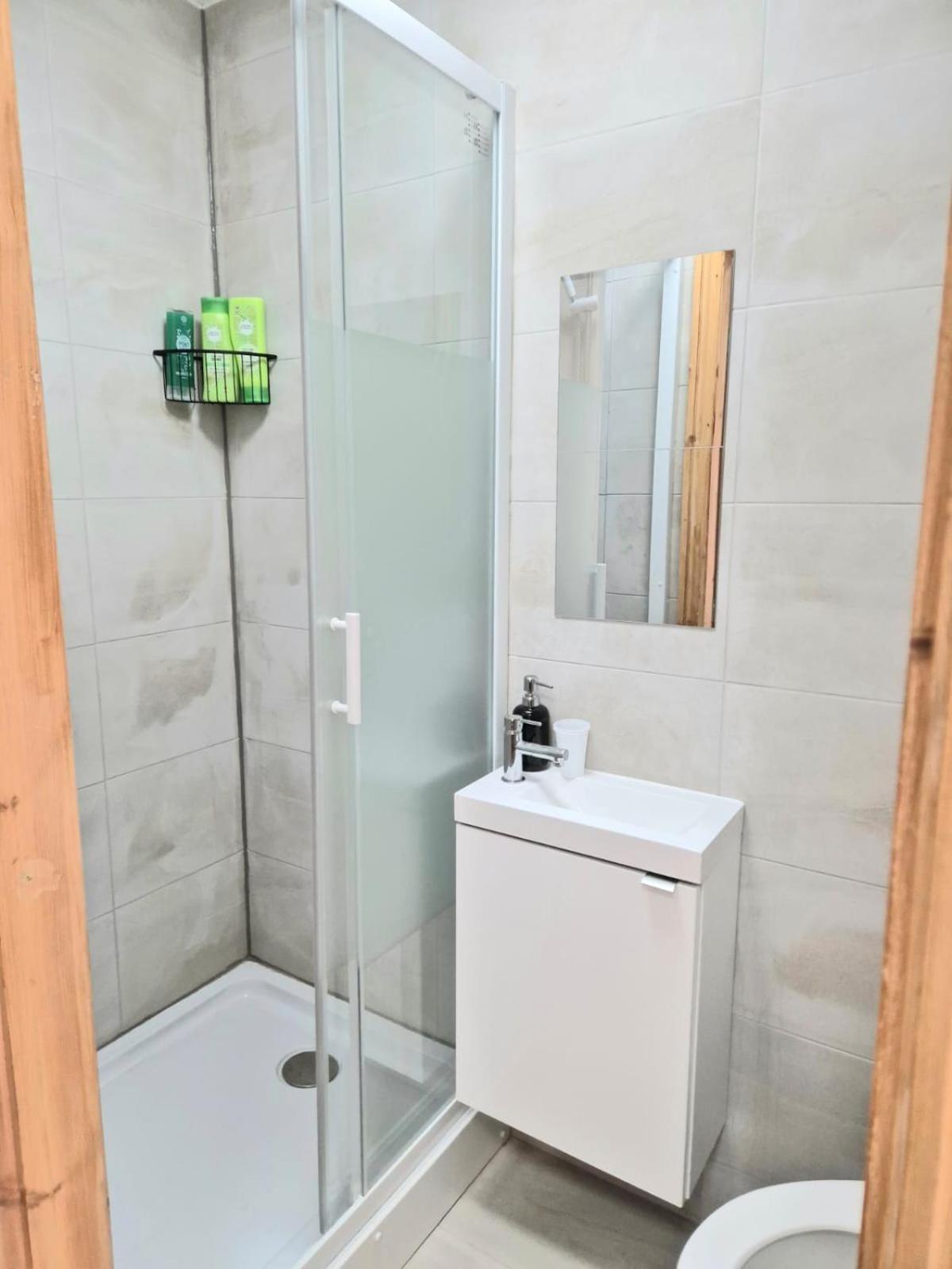 Rooms In Manchester 6 Minutes Drive To Victoria Station Exterior foto