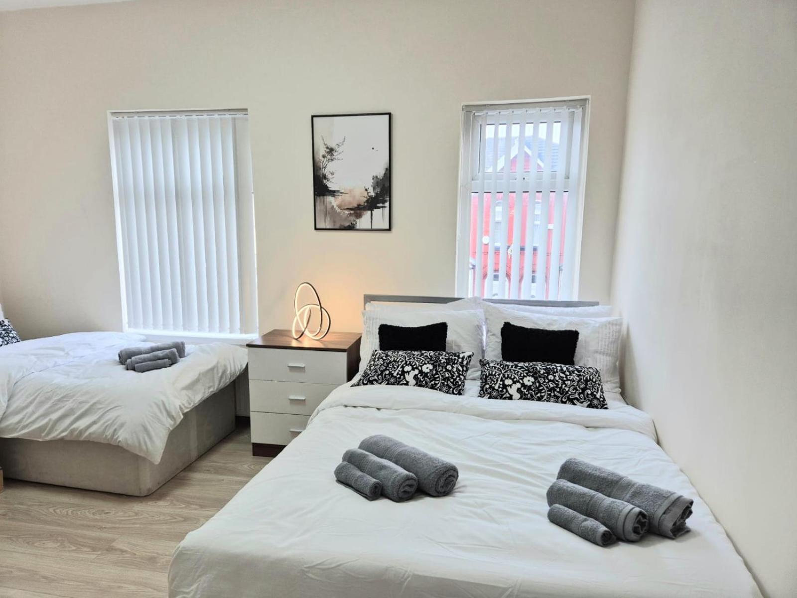 Rooms In Manchester 6 Minutes Drive To Victoria Station Exterior foto